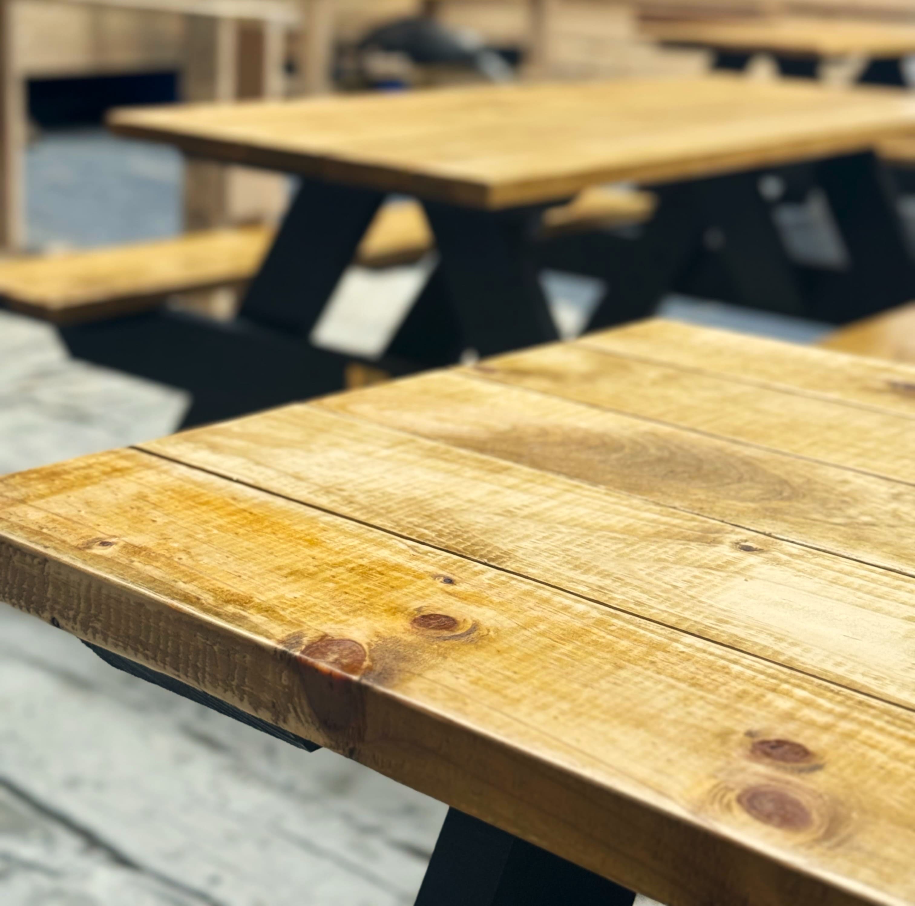Heavy Duty Picnic Table